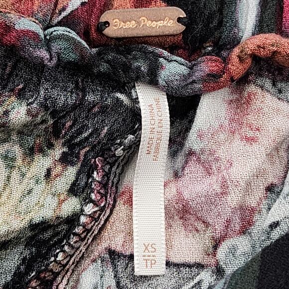 Free People In The Mix Cheetah Leopard Tropical XS Floral Print Pants - Picture 4 of 8